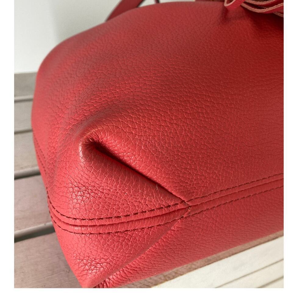 MICHAEL KORS, LARGE PINK PEBBLED LEATHER HANDBAG WITH TASSEL - Picture 9 of 16